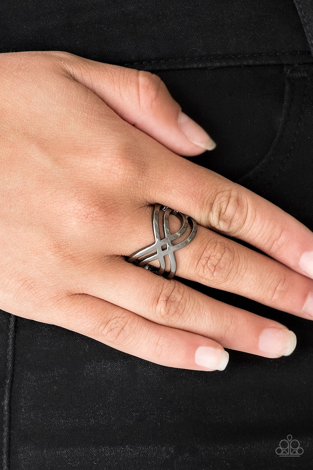 Ring:  Infinite Fashion - Black