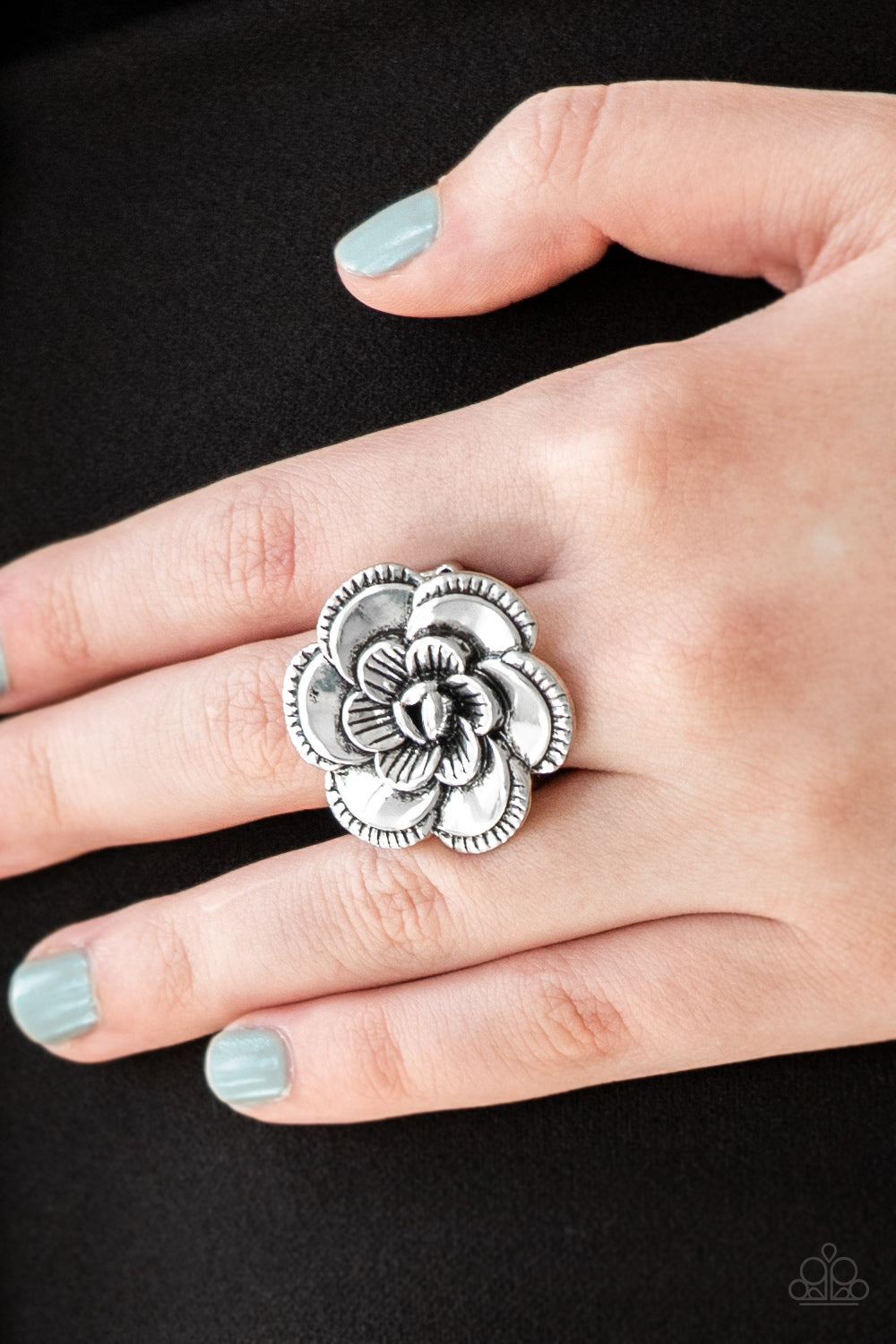 Ring:  FLOWERBED and Breakfast - Silver