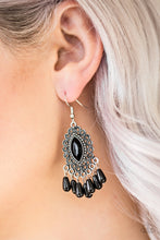 Load image into Gallery viewer, Private Villa Earrings - Black
