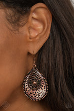 Load image into Gallery viewer, Earring: &quot;Rural Muse&quot;
