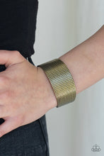 Load image into Gallery viewer, Texture Trailblazer - Brass Bracelet
