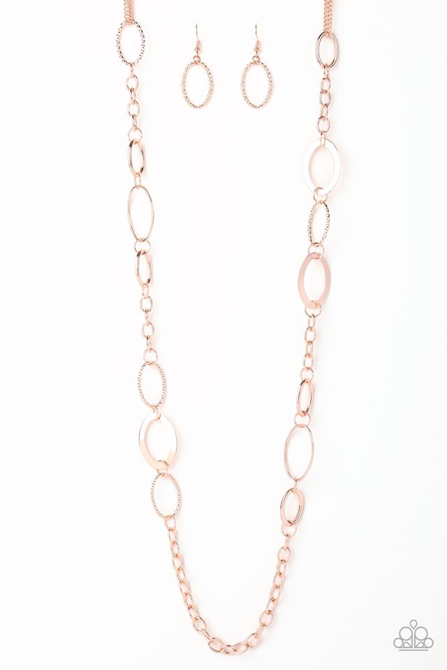 Chain Cadence Necklace