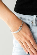 Load image into Gallery viewer, How Do You Like This FEATHER? Silver Bracelet
