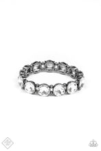 Load image into Gallery viewer, Bracelet: &quot;Glitzy Glamorous&quot;
