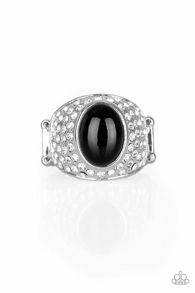 Ring:  Glittering Go-Getter - Black