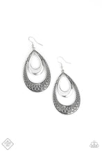 Load image into Gallery viewer, Earring: &quot;Sahara Sublime&quot; Silver Earrings
