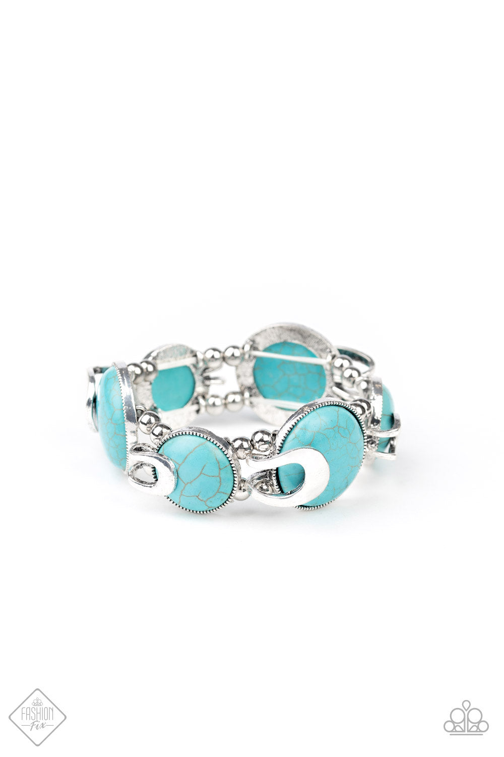 Bracelet: 