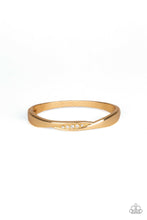 Load image into Gallery viewer, Glittering Grit Gold Bracelet
