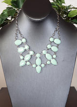 Load image into Gallery viewer, Goddess Glow Green Necklace
