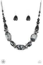 Load image into Gallery viewer, In Good Glazes - Black Necklace
