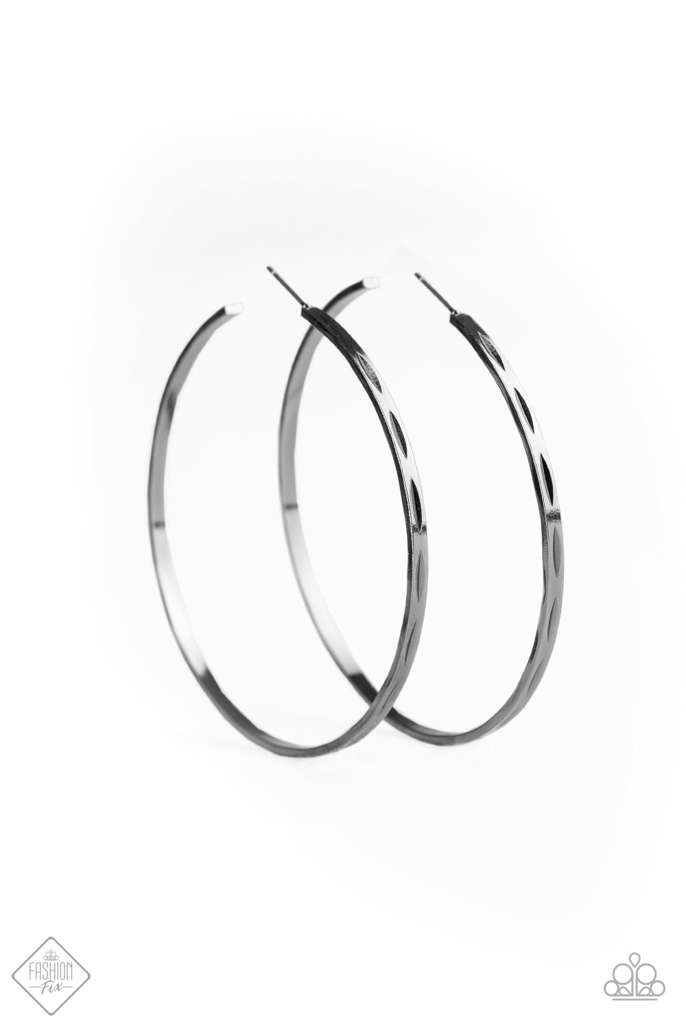 Hoop Earring: 