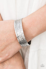 Load image into Gallery viewer, Bracelet: &quot;BAUBLE-Headed&quot; - Silver
