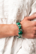 Load image into Gallery viewer, Bracelet: &quot;Celestial Escape&quot; - Green
