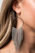 Load image into Gallery viewer, Earring: &quot;Streamlined Shimmer&quot; - Black
